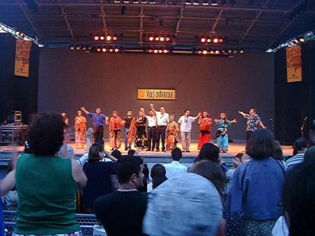 PARTICIPATION � VUES D'AFRIQUE